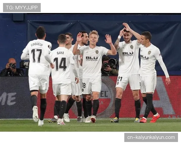 加密货币赞助降温，欧冠球队寻求新合作伙伴